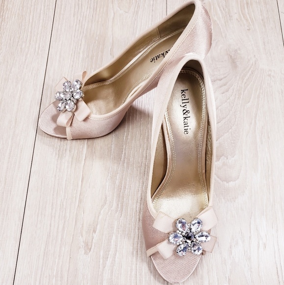 Kelly & Katie Shoes - Kelly & Katie dress heels size 10